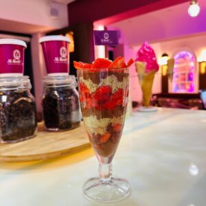 257- DUBAI BECHER